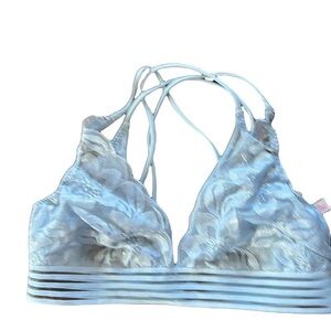 PINK VICTORIA SECRET BRALETTE size medium baby blue